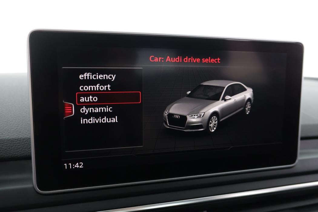 AUDI A4 2017