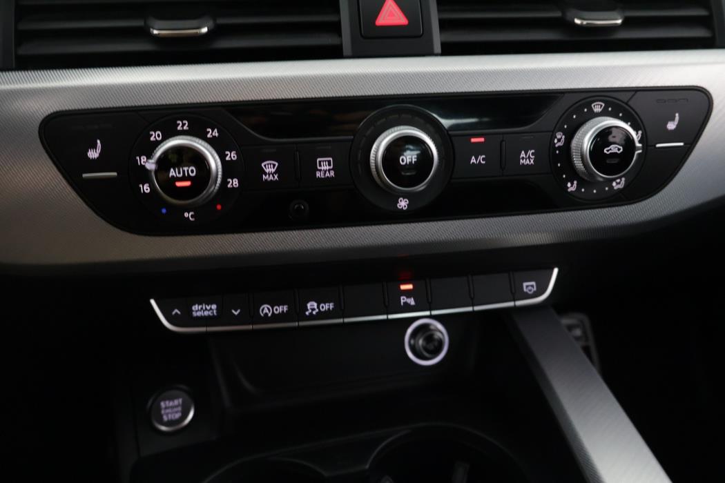 AUDI A4 2017