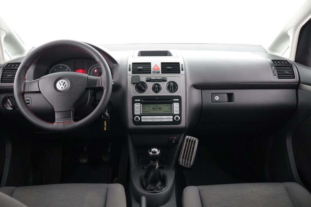 VOLKSWAGEN Touran 2008