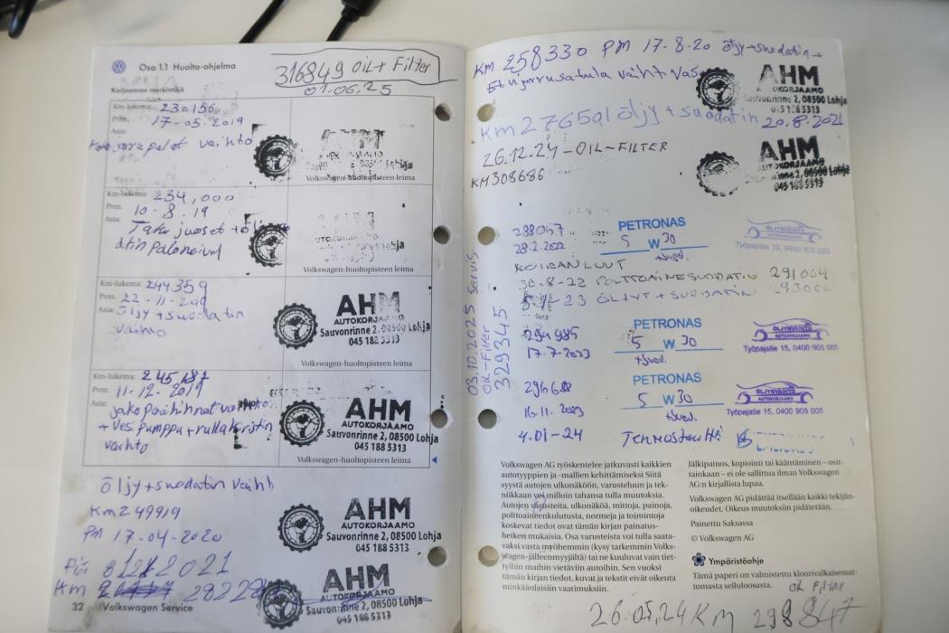 VOLKSWAGEN Touran 2008