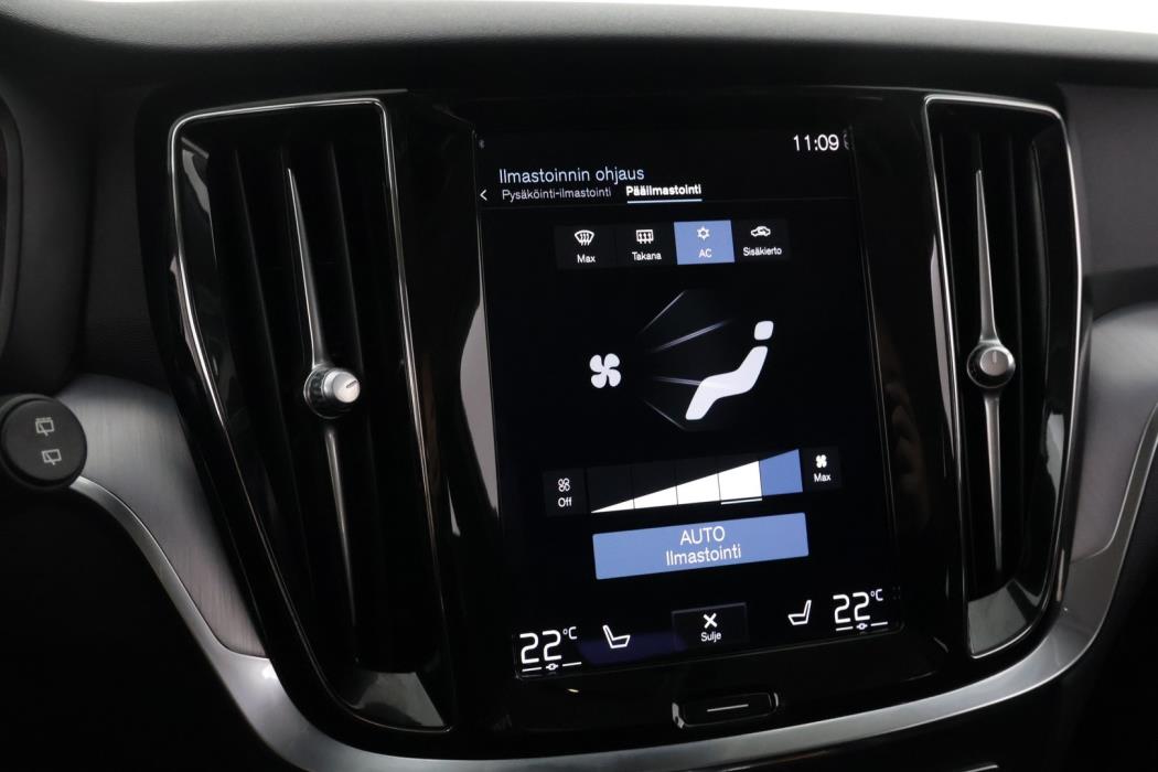 VOLVO V60 Cross Country 2021