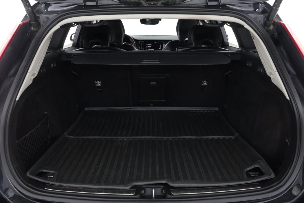 VOLVO V60 Cross Country 2021