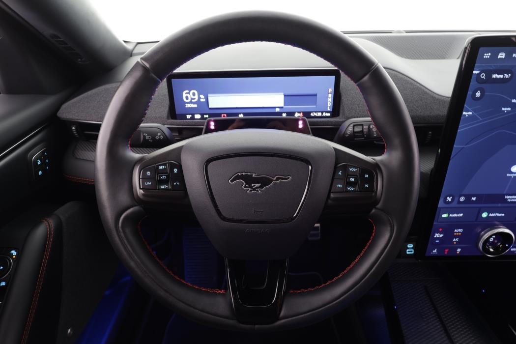 FORD MUSTANG MACH-E 2022