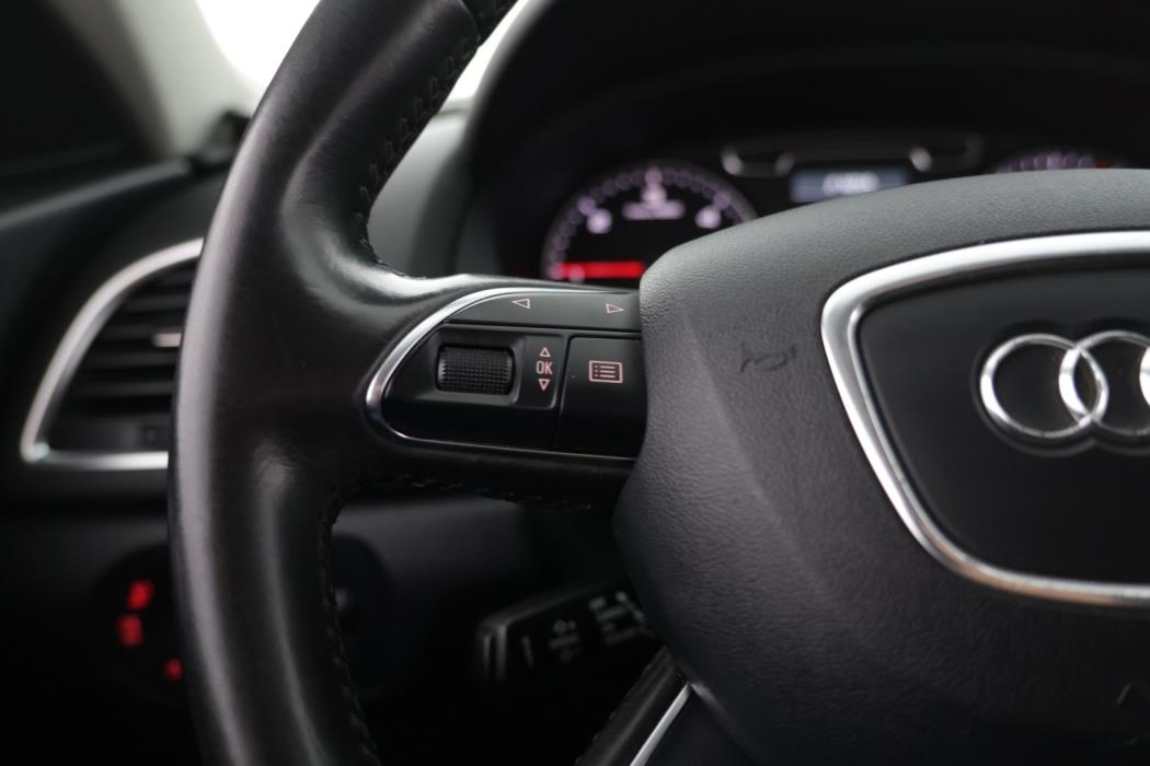 AUDI Q3 2012