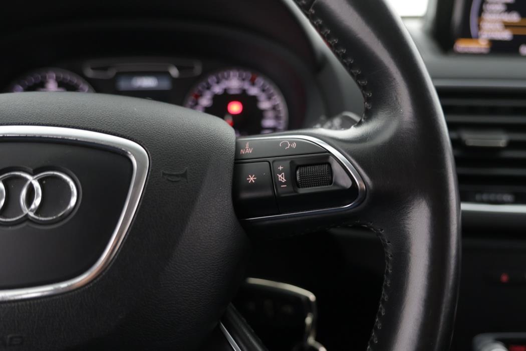 AUDI Q3 2012