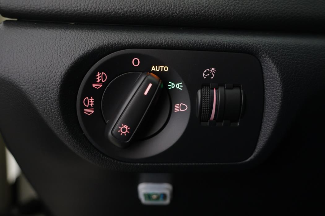 AUDI Q3 2012
