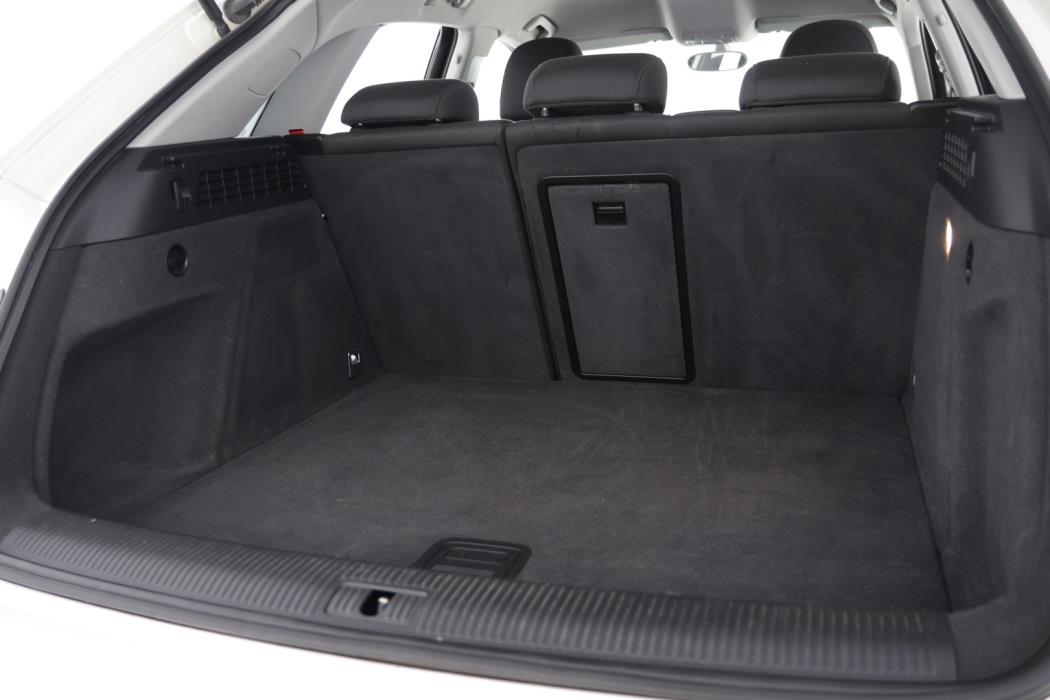 AUDI Q3 2012