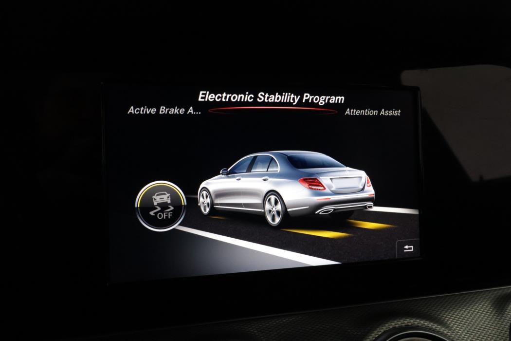 MERCEDES-BENZ E 2017