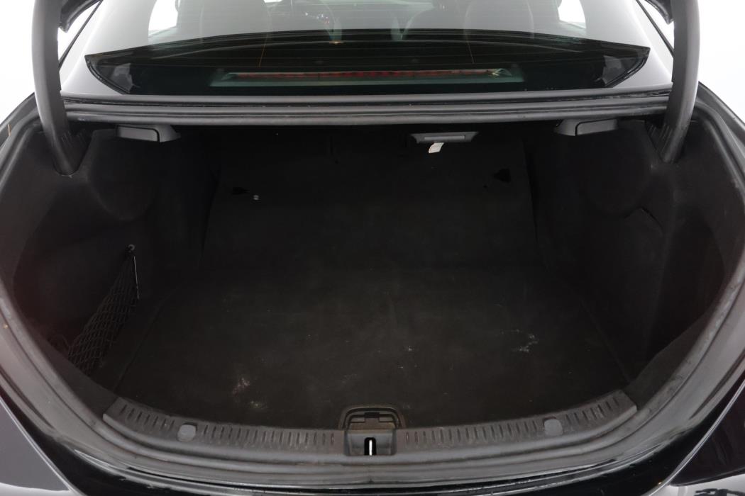 MERCEDES-BENZ E 2017
