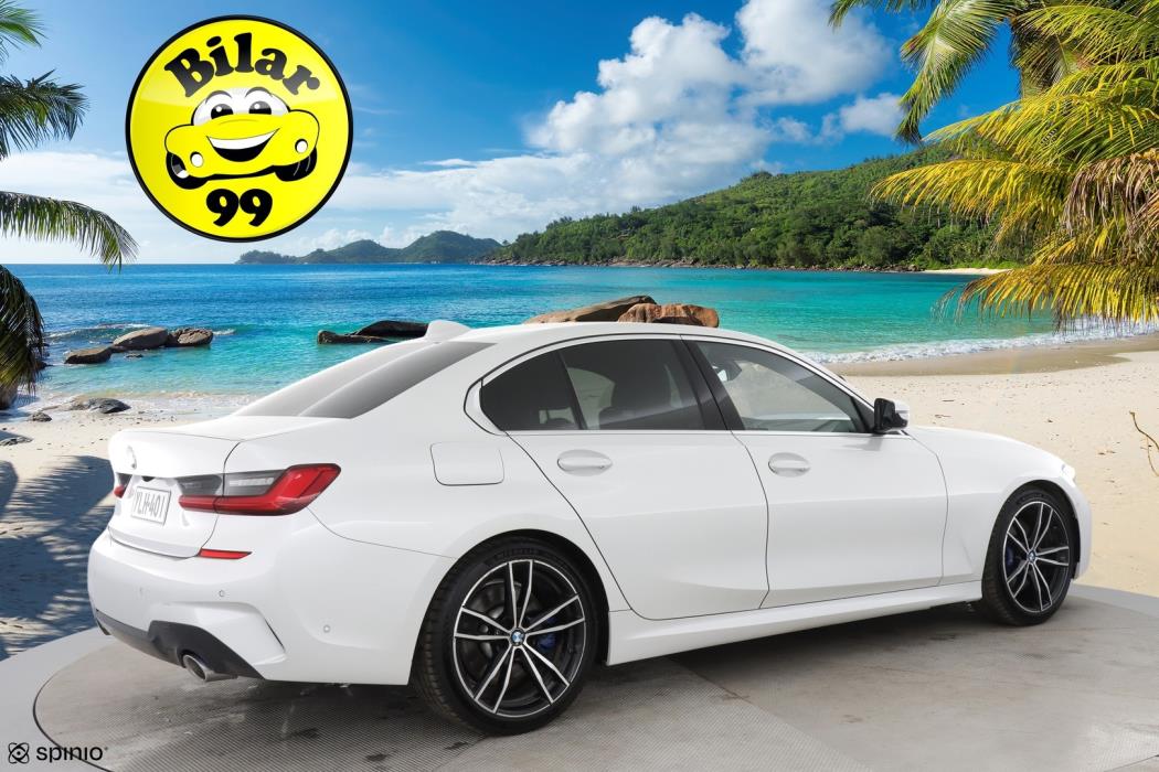 BMW 330 2019