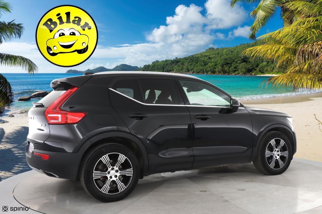 VOLVO XC40 2020
