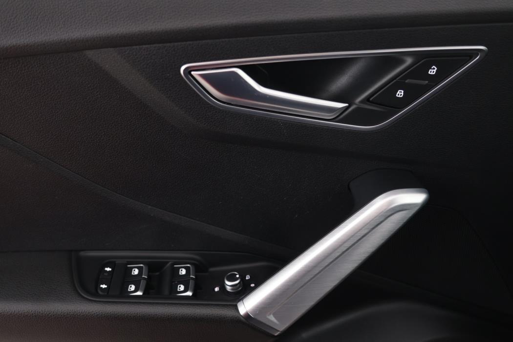 AUDI Q2 2017