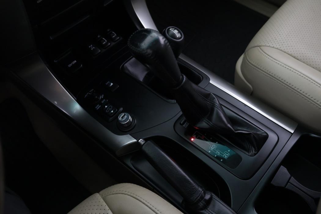 TOYOTA Land Cruiser 2009