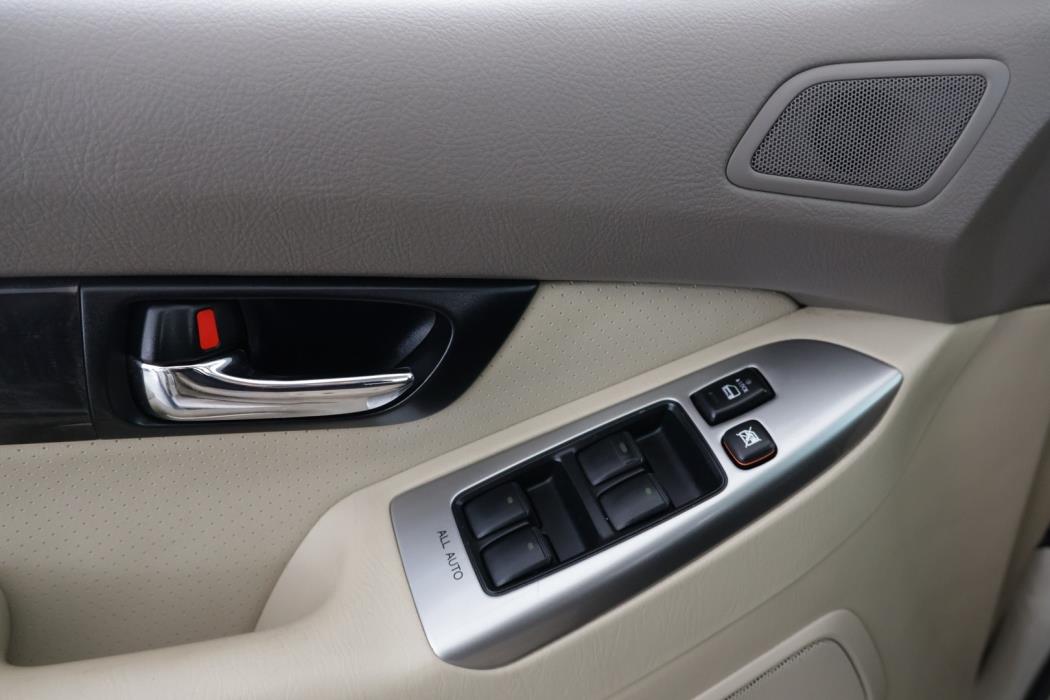 TOYOTA Land Cruiser 2009