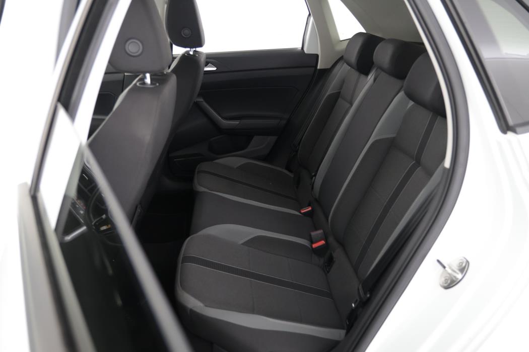 VOLKSWAGEN Polo 2020