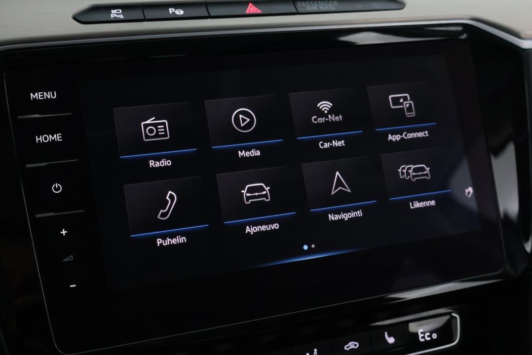 VOLKSWAGEN Passat 2018