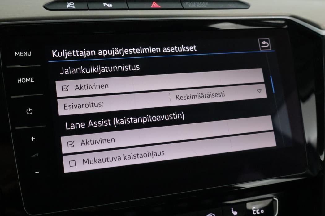 VOLKSWAGEN Passat 2018
