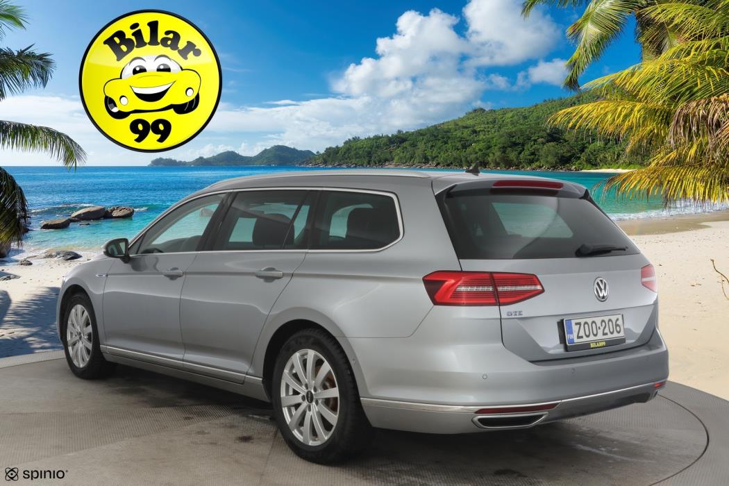 VOLKSWAGEN Passat 2018