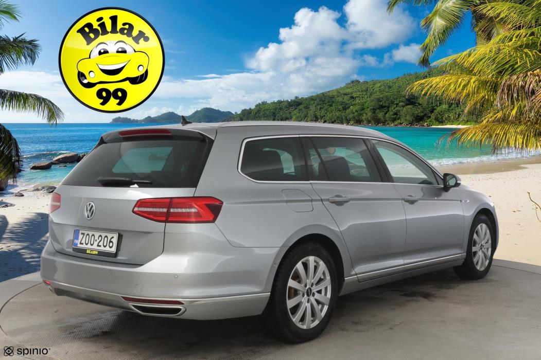 VOLKSWAGEN Passat 2018