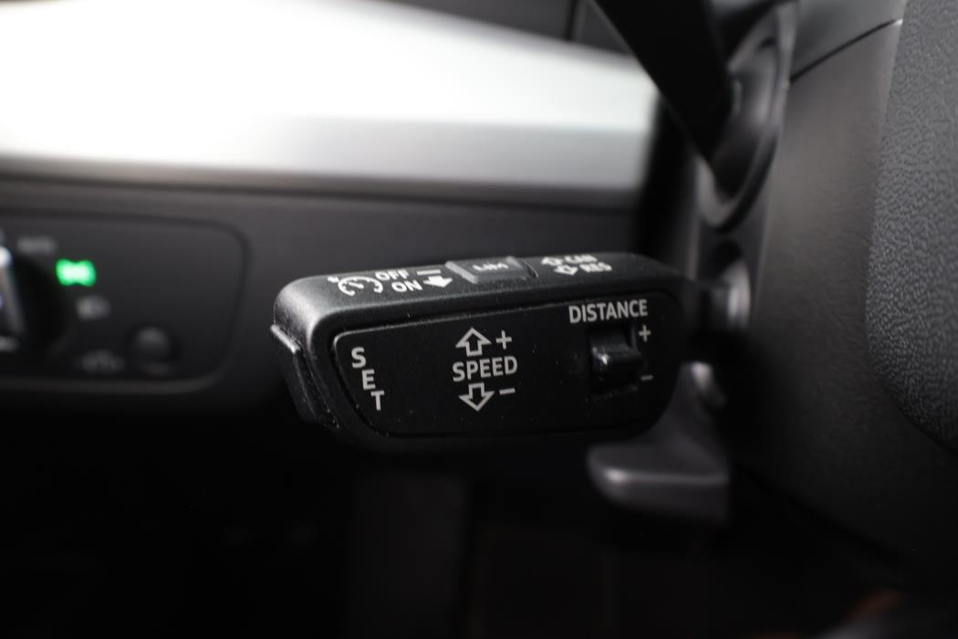AUDI Q5 2023