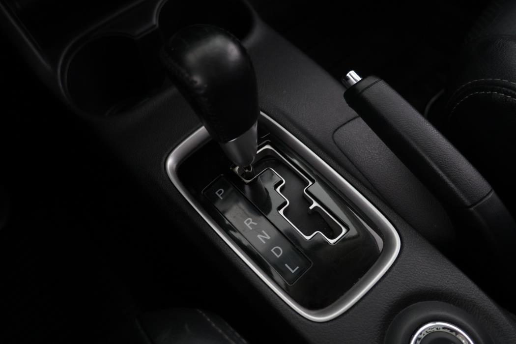 MITSUBISHI Outlander 2016