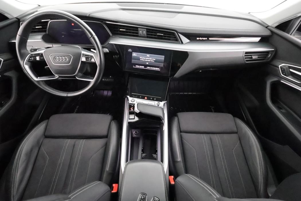AUDI Q8 E-TRON 2024
