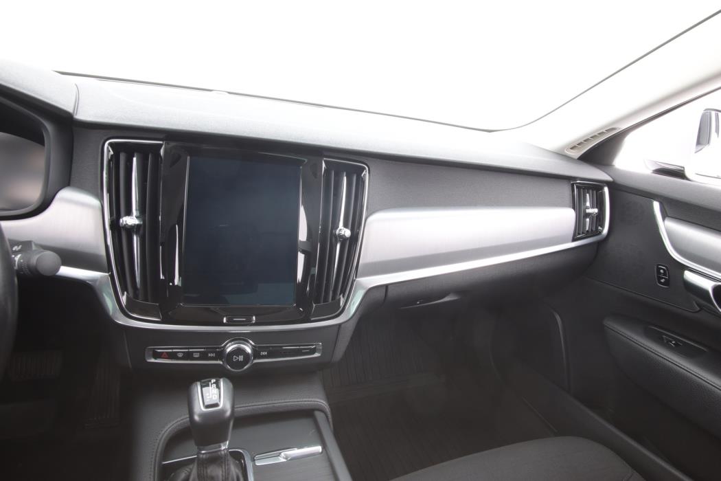 VOLVO S90 2019