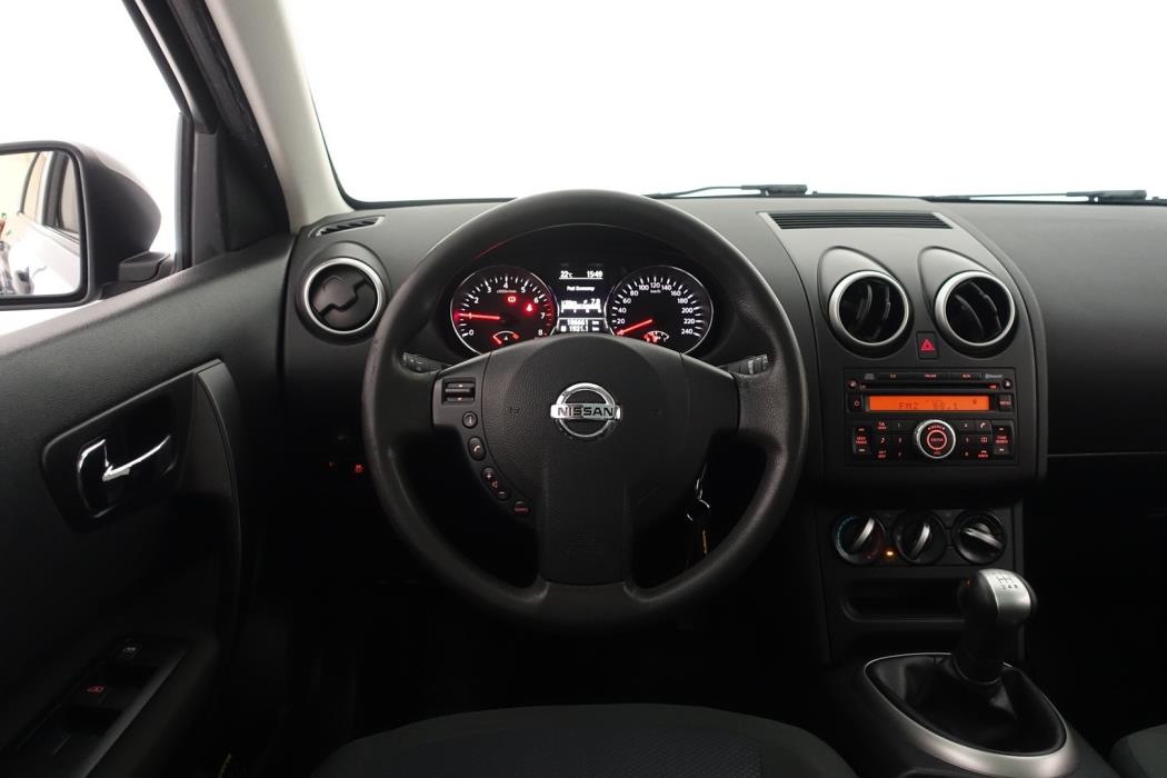 NISSAN Qashqai+2 2011