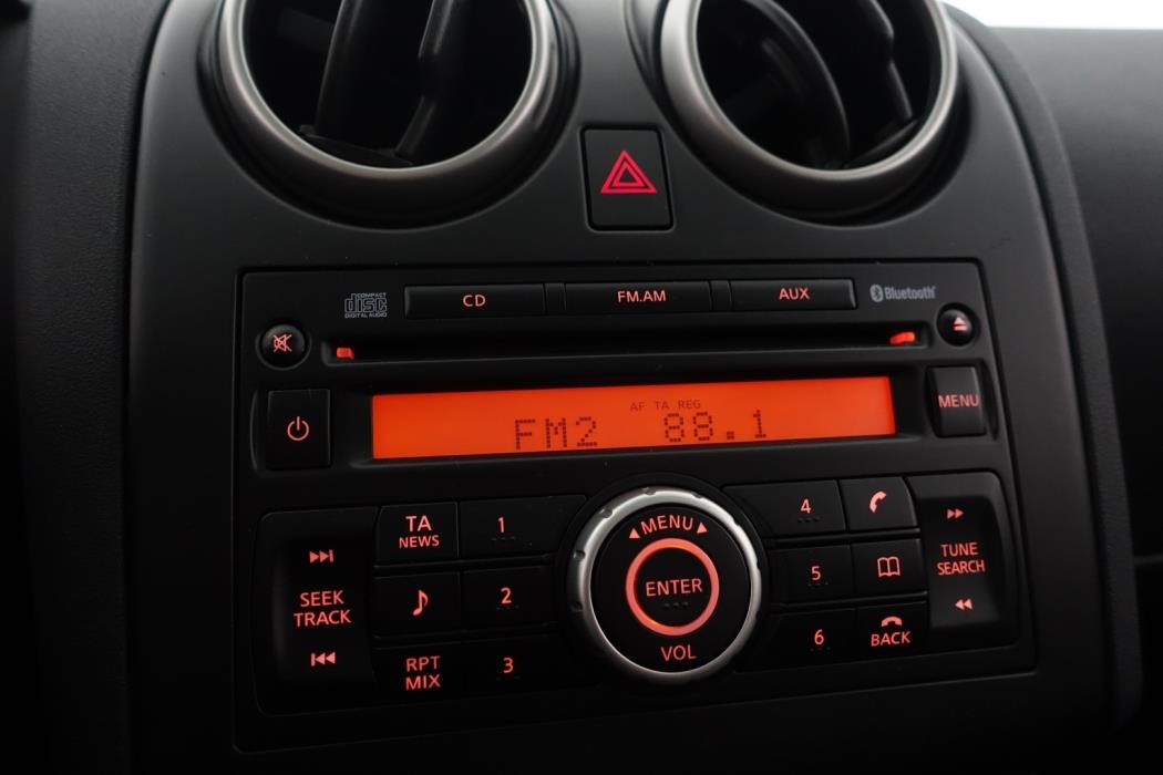 NISSAN Qashqai+2 2011