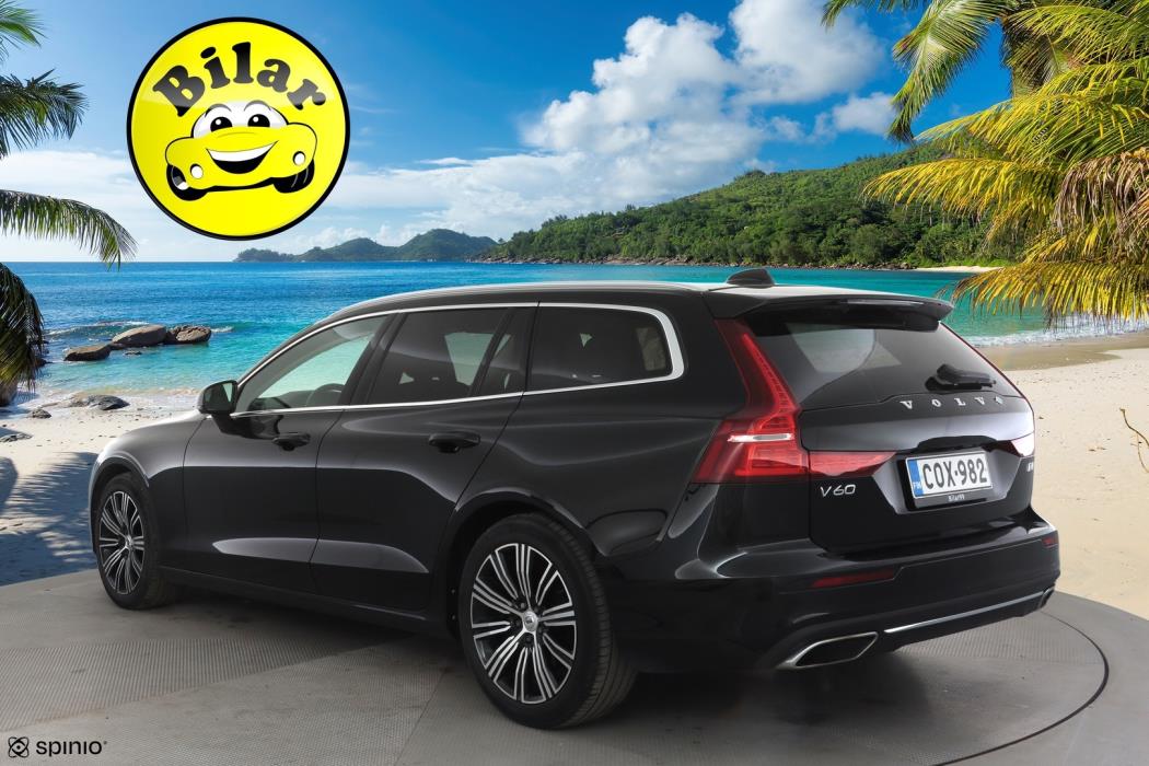VOLVO V60 2021