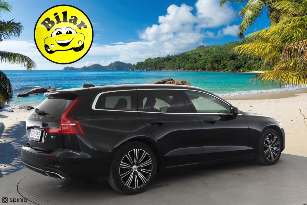 VOLVO V60 2021