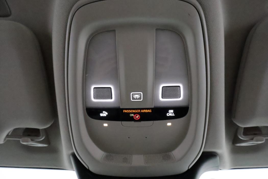 VOLVO S90 2022