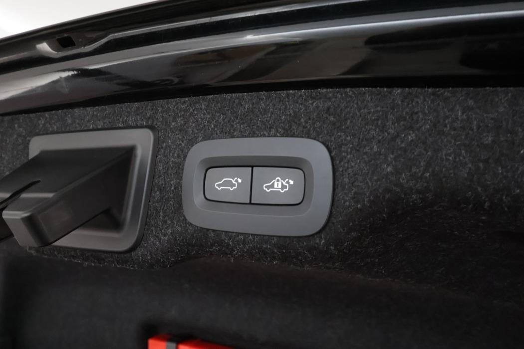VOLVO S90 2022