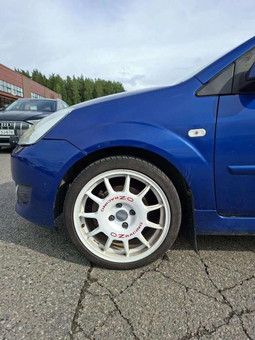 FORD Fiesta 2006