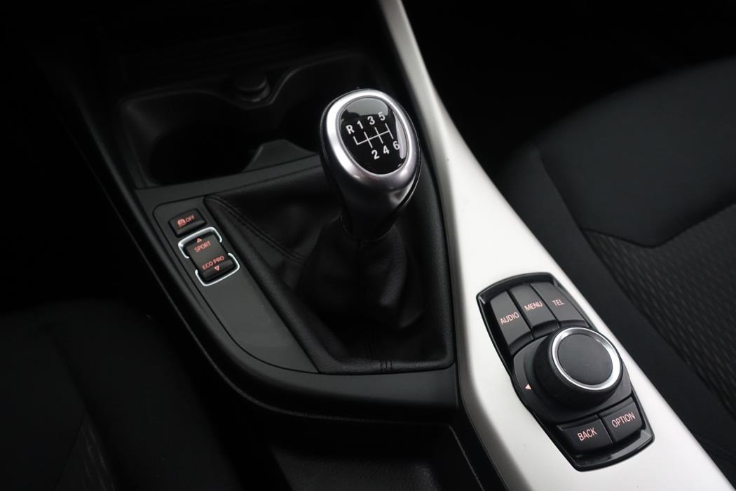 BMW 118 2016