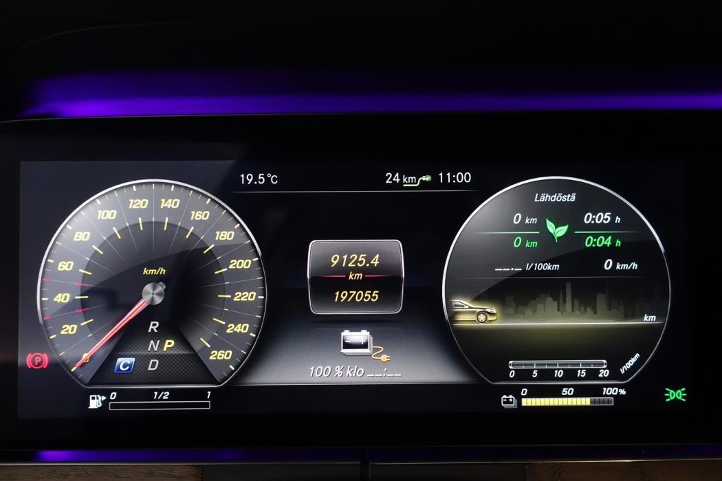 MERCEDES-BENZ E 2019