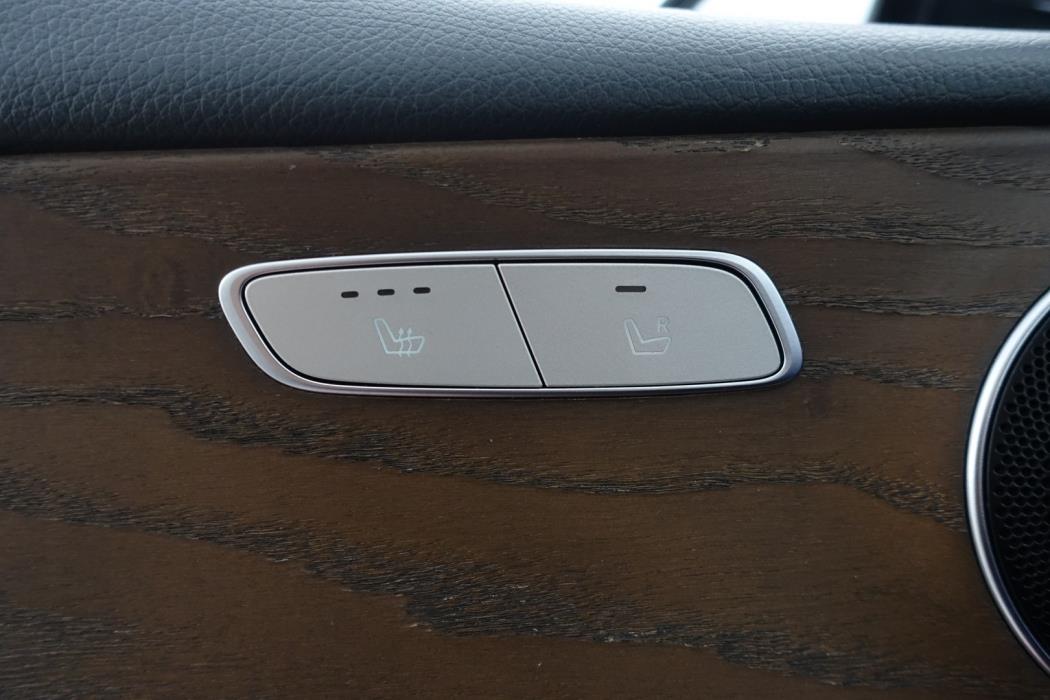 MERCEDES-BENZ E 2019