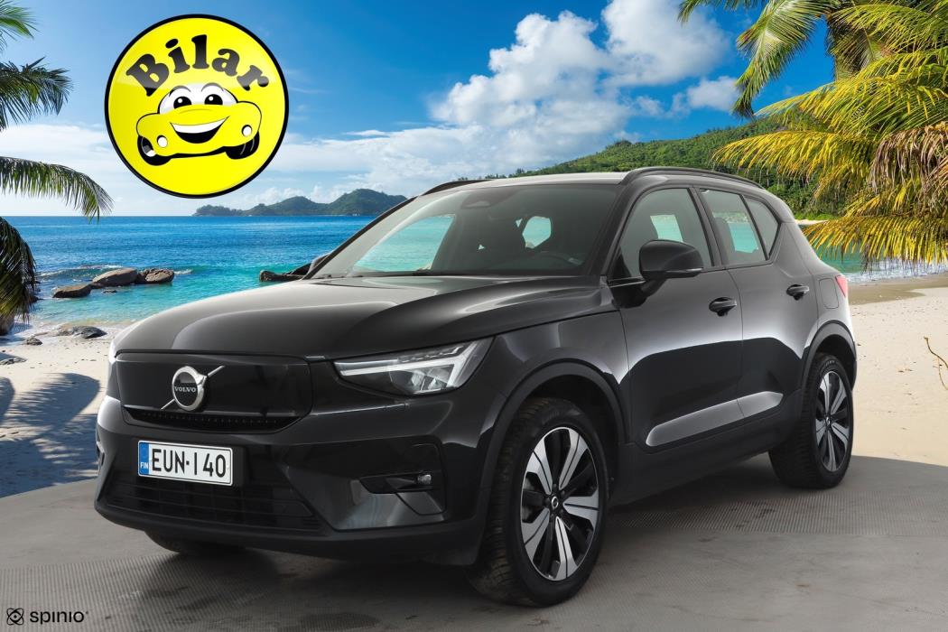 VOLVO XC40 2023