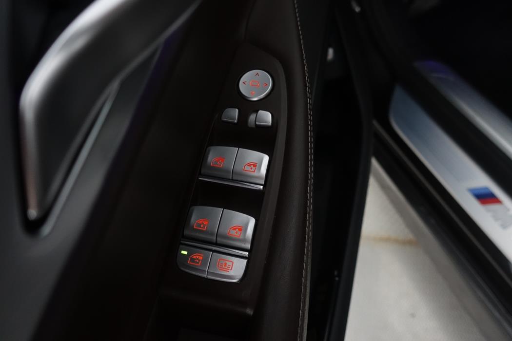 BMW 740 2017
