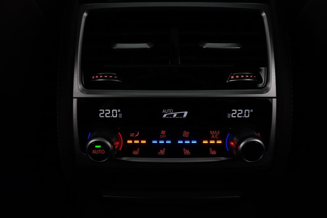 BMW 740 2017