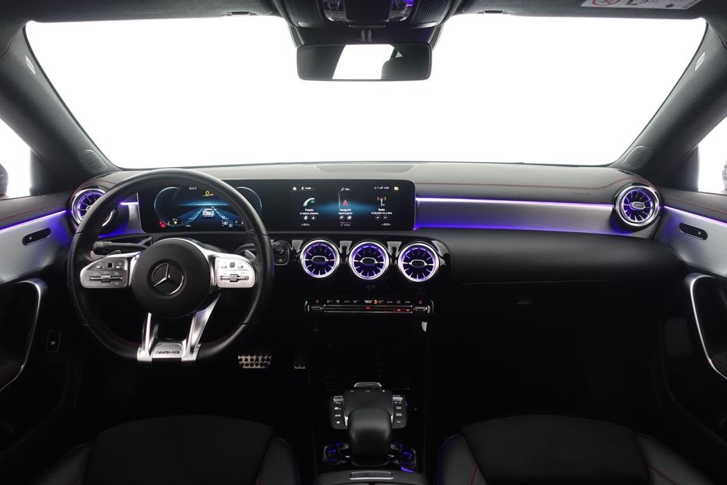 MERCEDES-BENZ CLA 2020