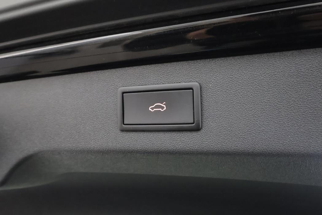 SKODA ENYAQ 2023