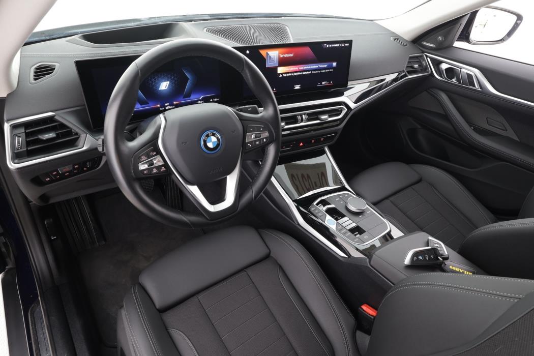 BMW i4 2023