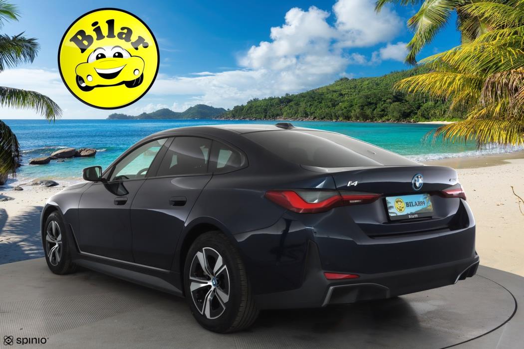 BMW i4 2023