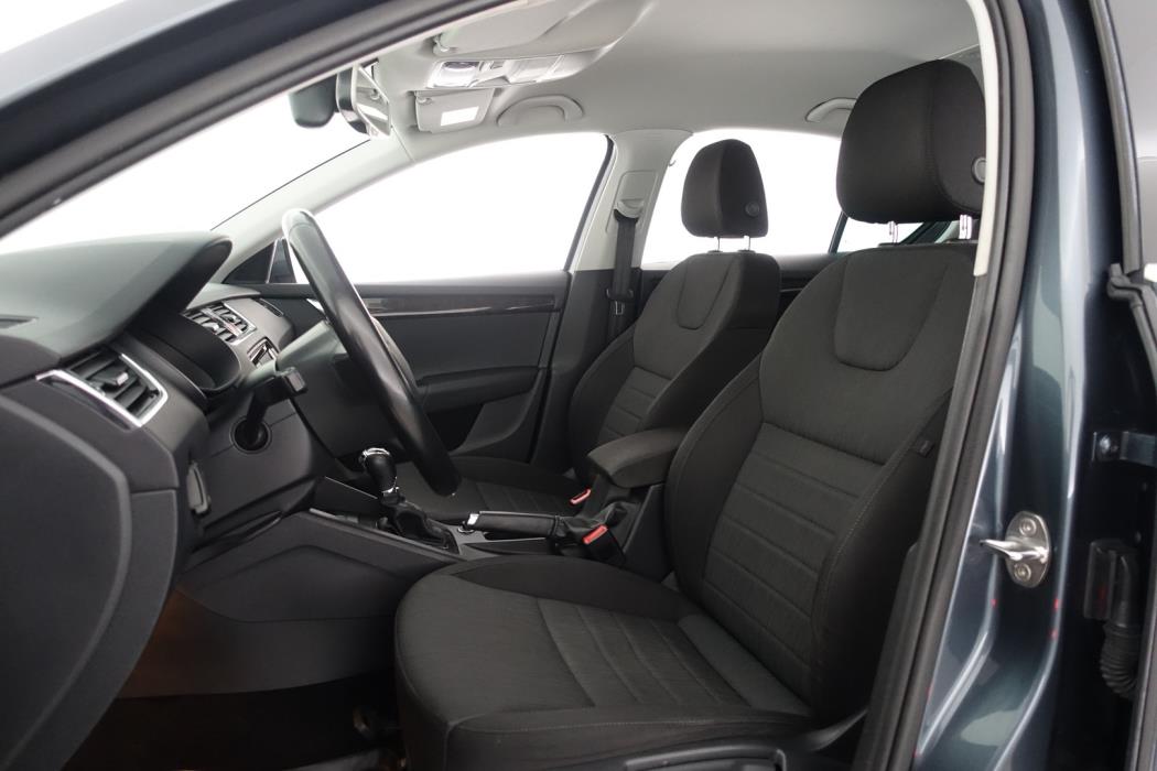 SKODA Octavia 2016