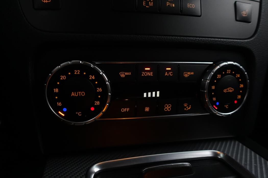 MERCEDES-BENZ GLK 2013