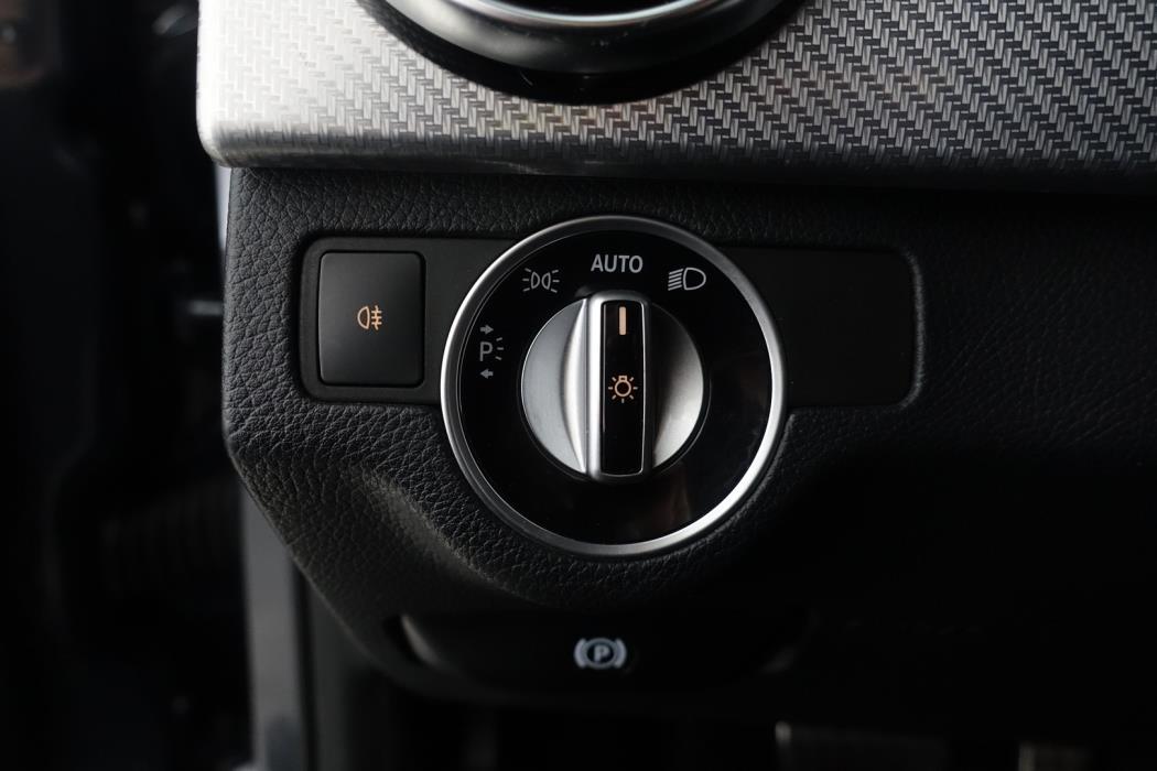 MERCEDES-BENZ GLK 2013