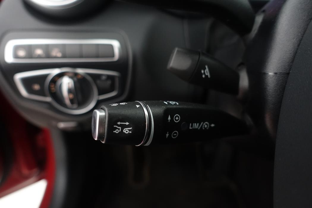 MERCEDES-BENZ C 2018