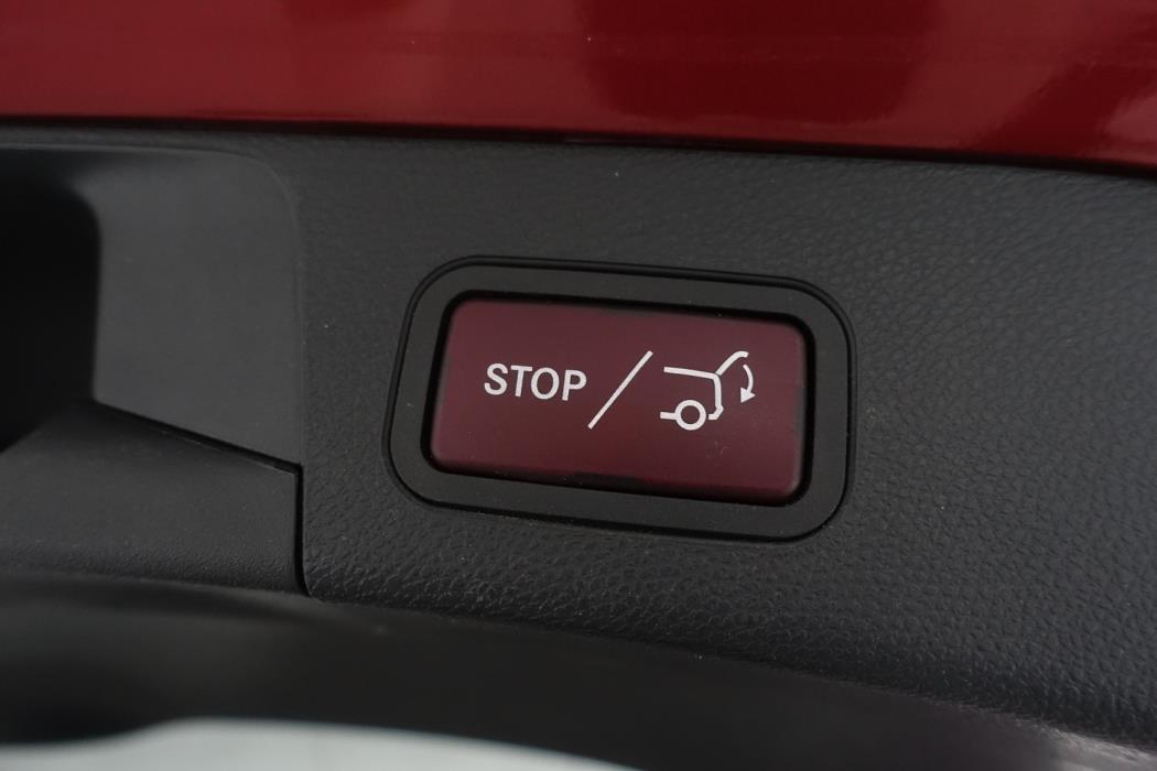 MERCEDES-BENZ C 2018