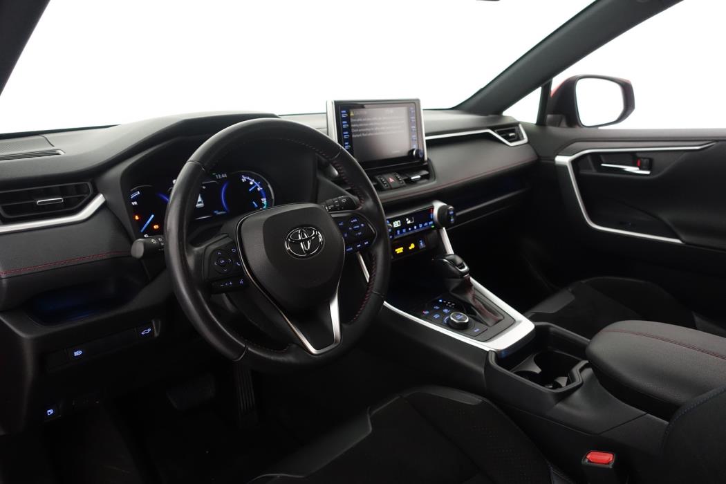 TOYOTA RAV4 2021
